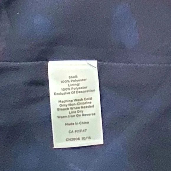 TALBOTS |Navy Floral Pleated Chiffon Surplice Neckline Sleeveless Dress Size 10P - Picture 10 of 10